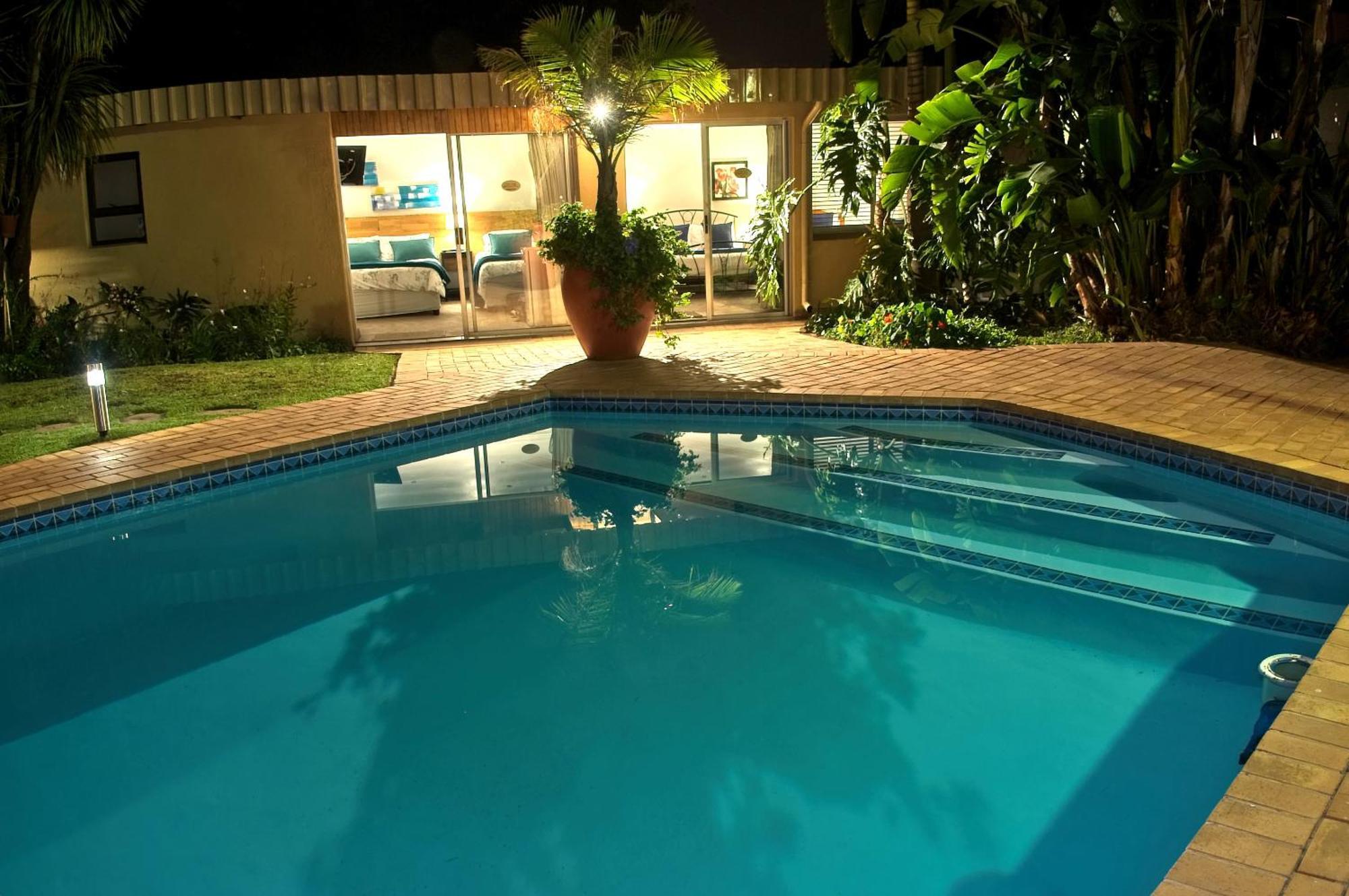 Rest-a-While Guest House - Pretoria-Noord Extérieur photo