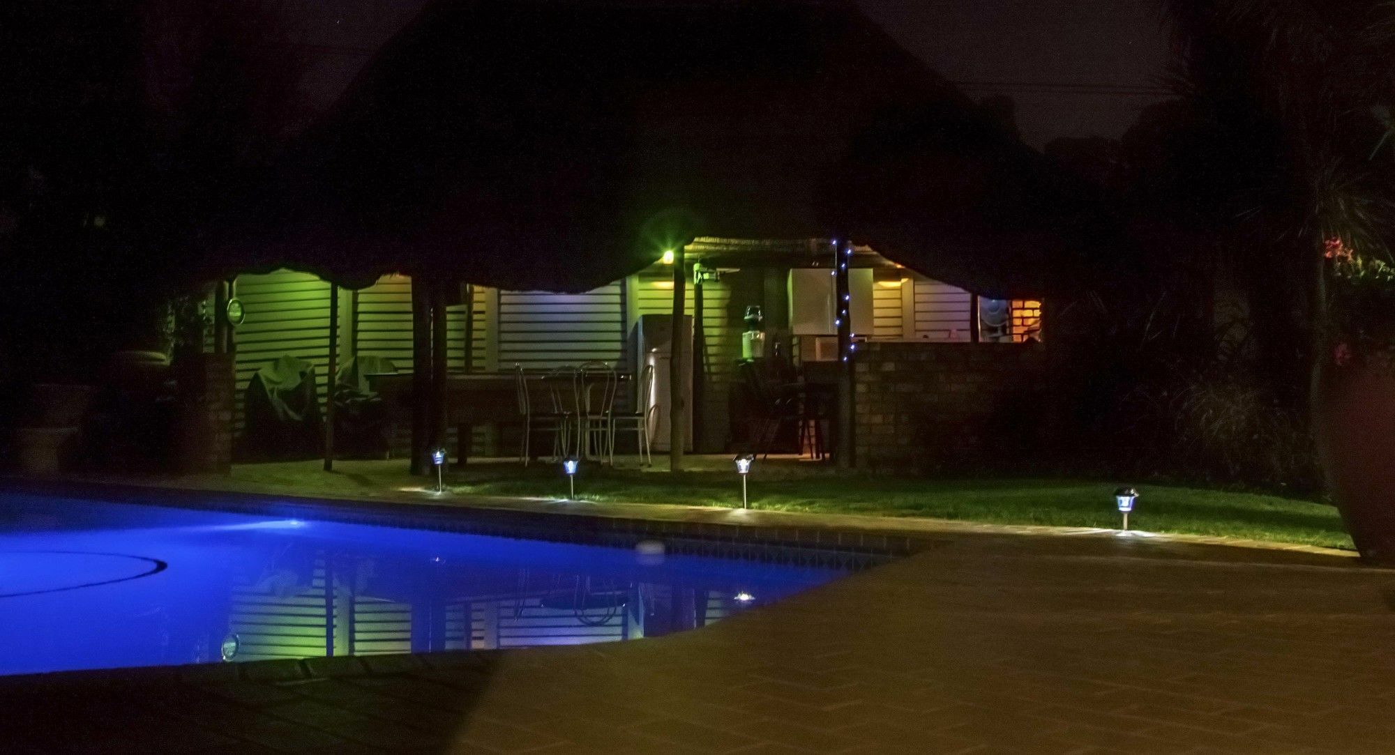 Rest-a-While Guest House - Pretoria-Noord Extérieur photo