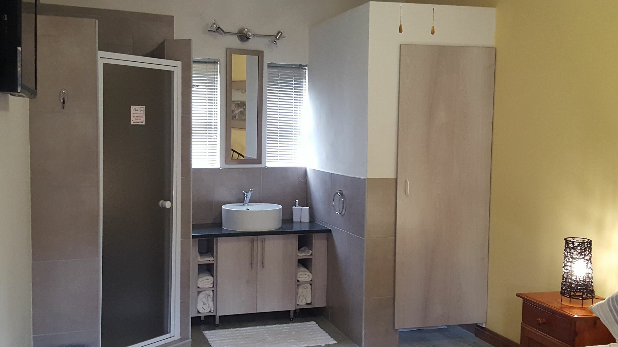 Rest-a-While Guest House - Pretoria-Noord Extérieur photo